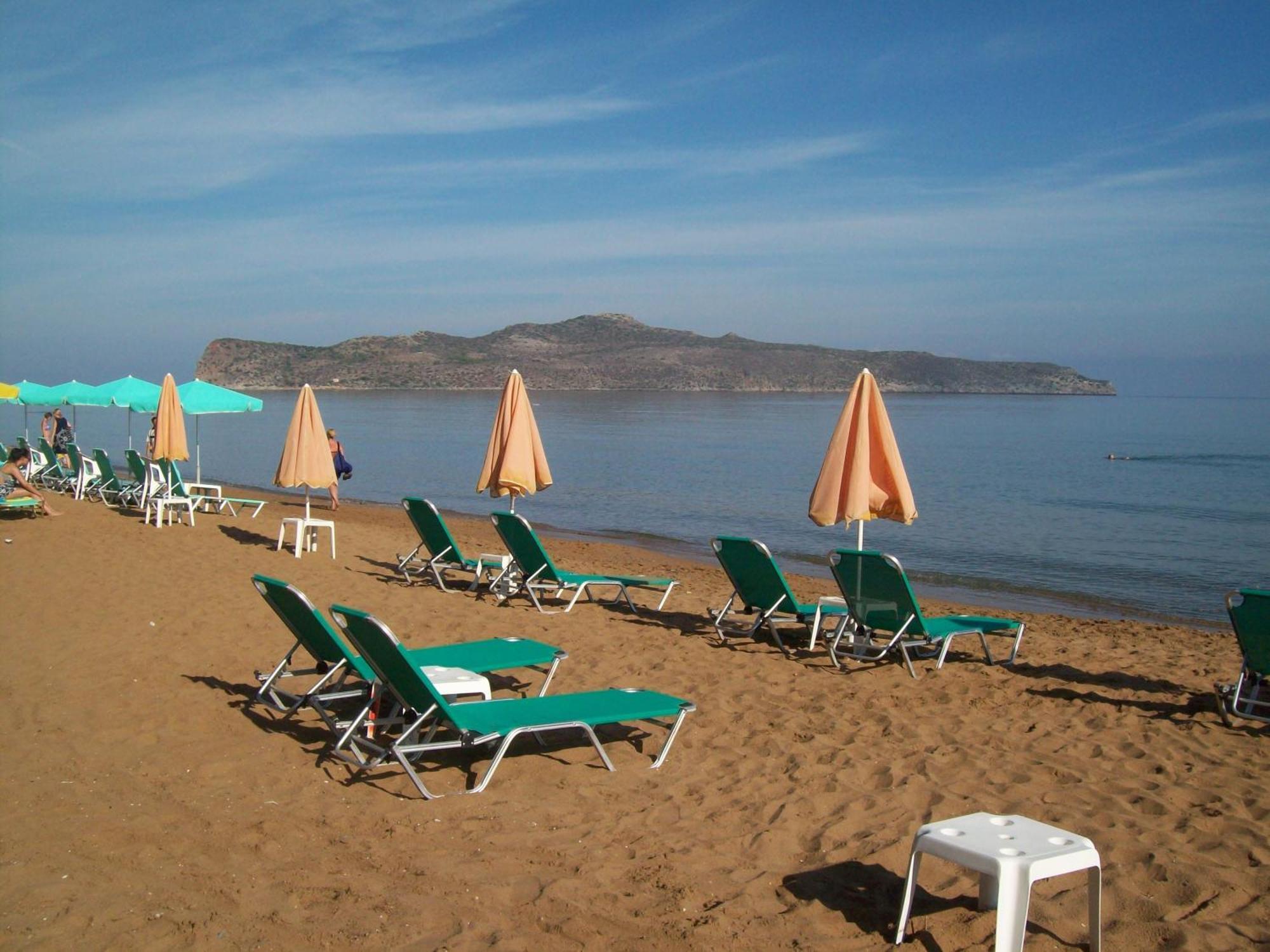 Kato Stalos Beach المظهر الخارجي الصورة